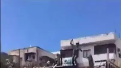 תיעוד: הבלוגר עומרי חיון ובן זוגו הותקפו באתר בנייה