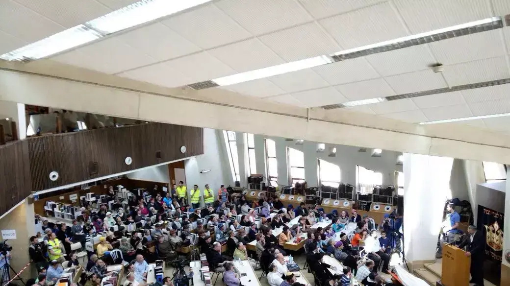 מסע הלוויה של הרב ד"ר אהרון ליכטנשטיין