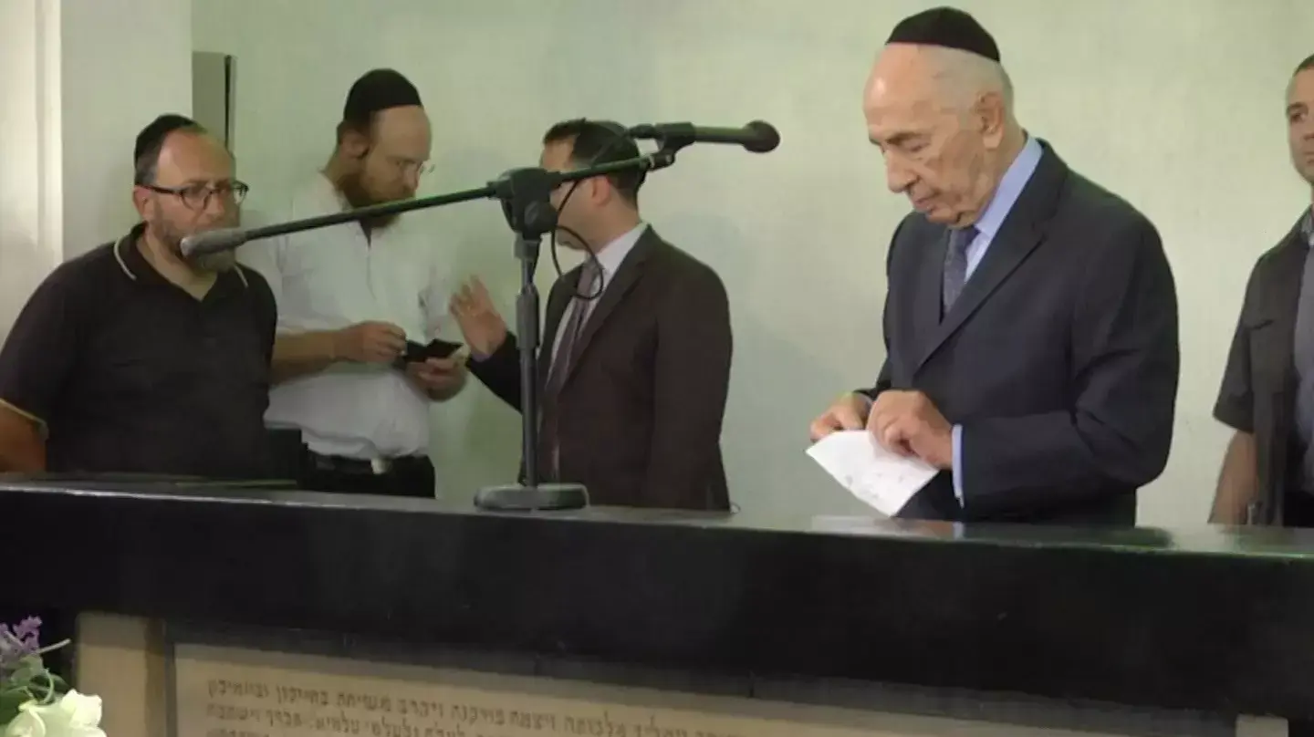 הובא למנוחות מנשה קדישמן