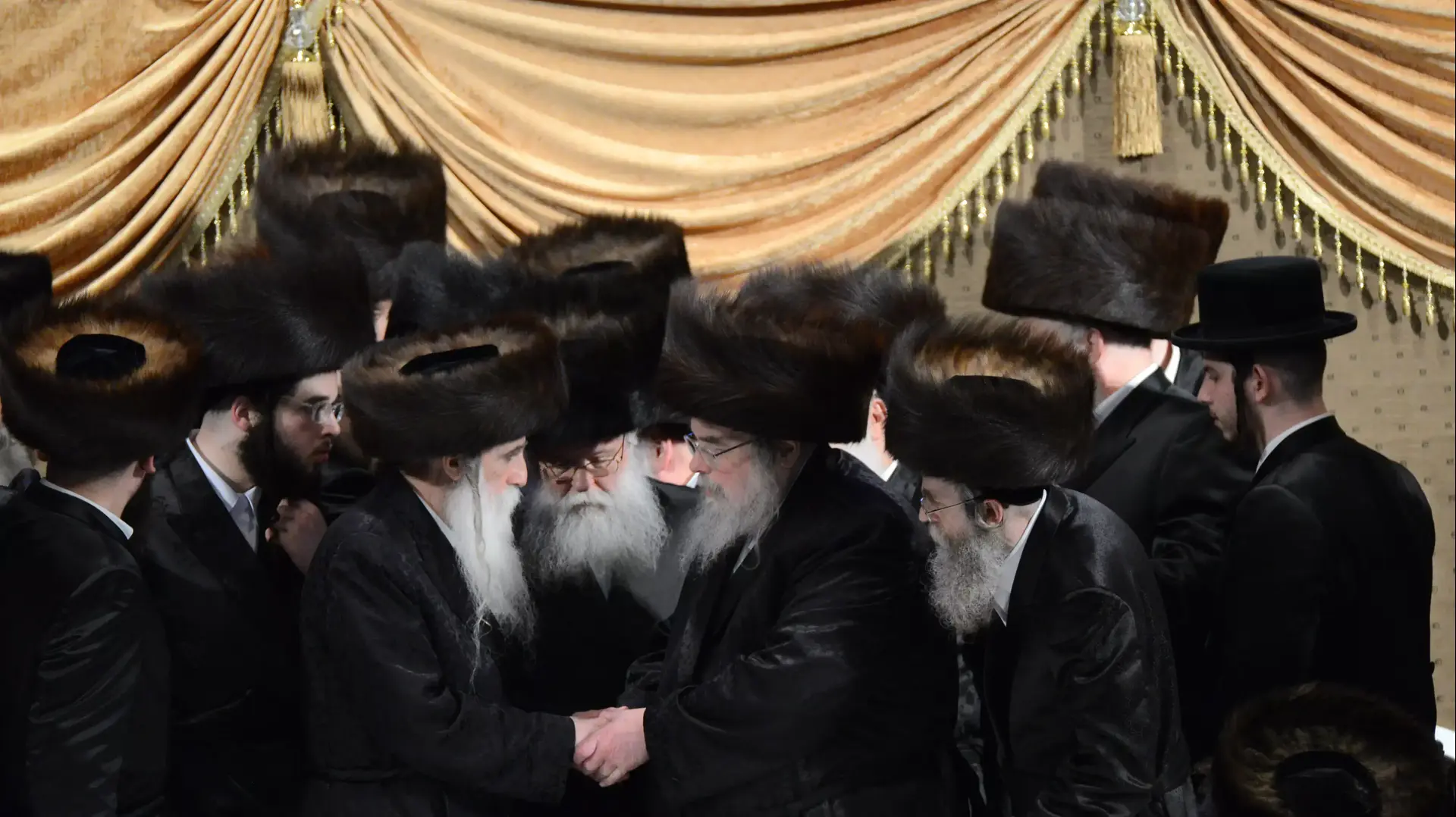 חתונת נכד האדמו"ר מבעלזא