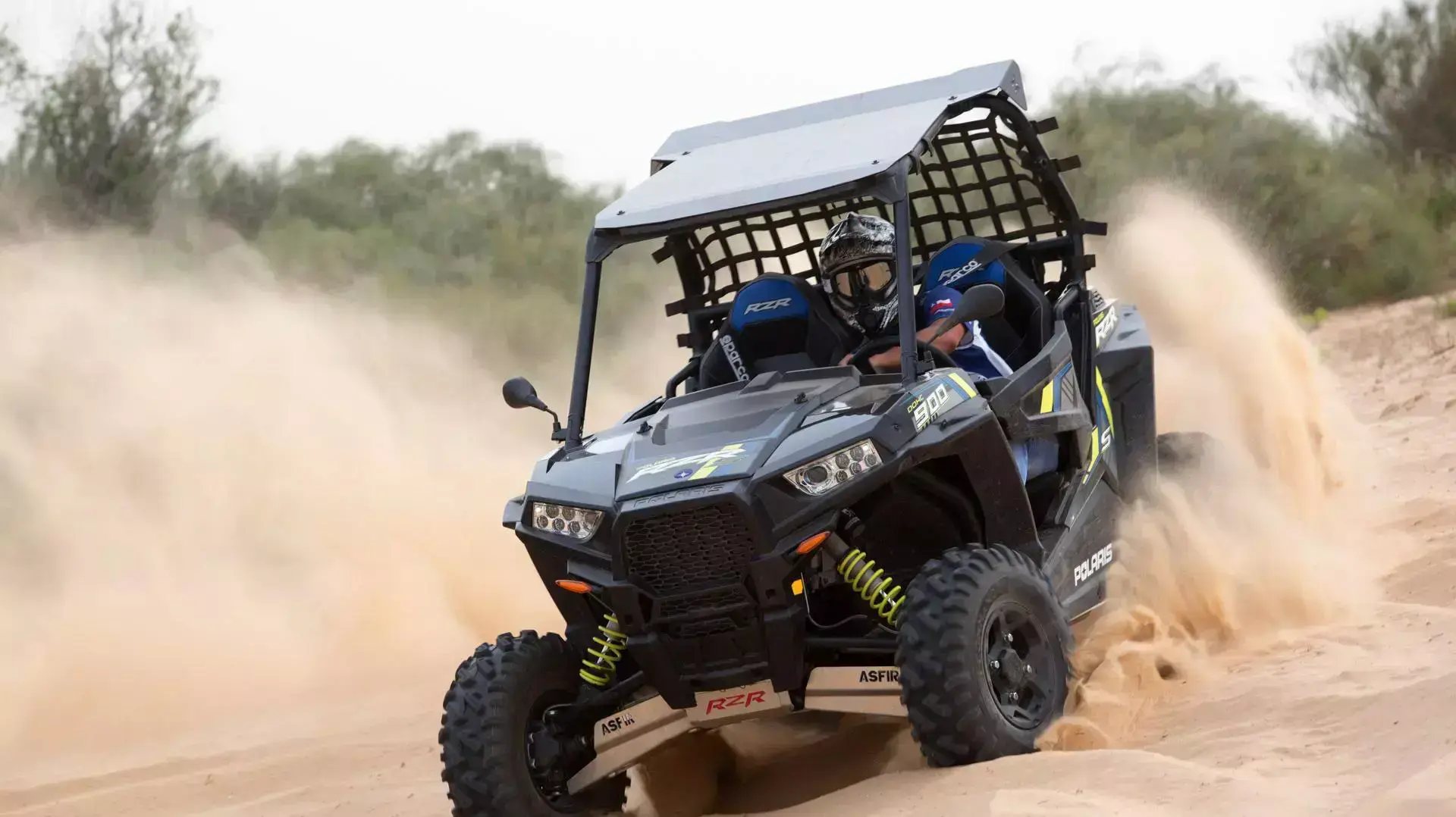 השקה, פולאריס RZR