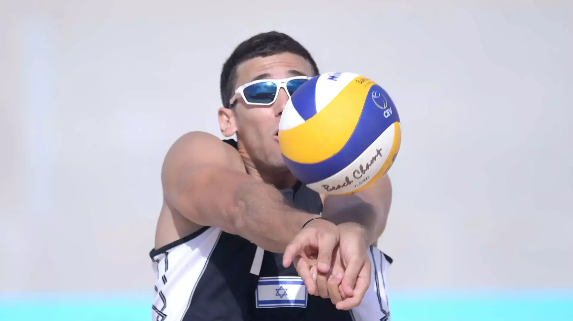 שון פייגה כדורעפן חופים