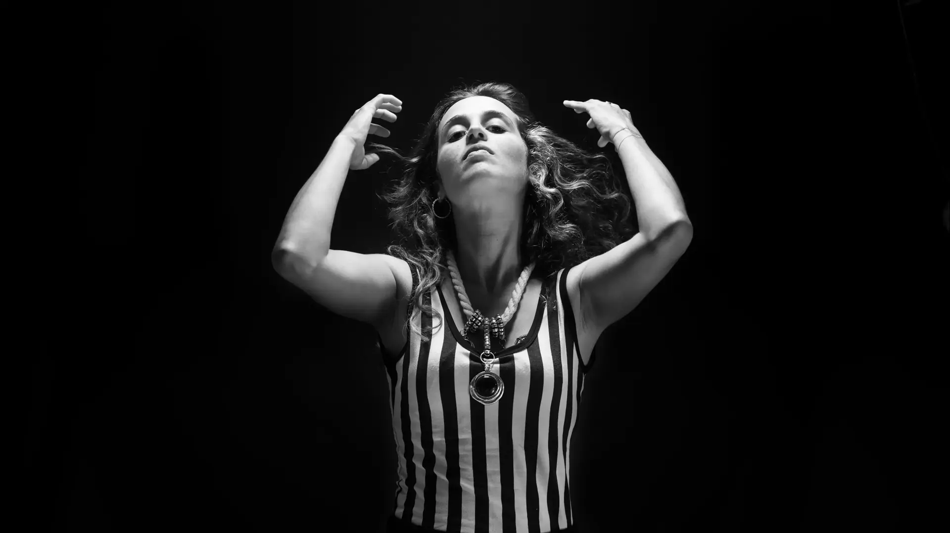 נועמי סיגל  מזרח