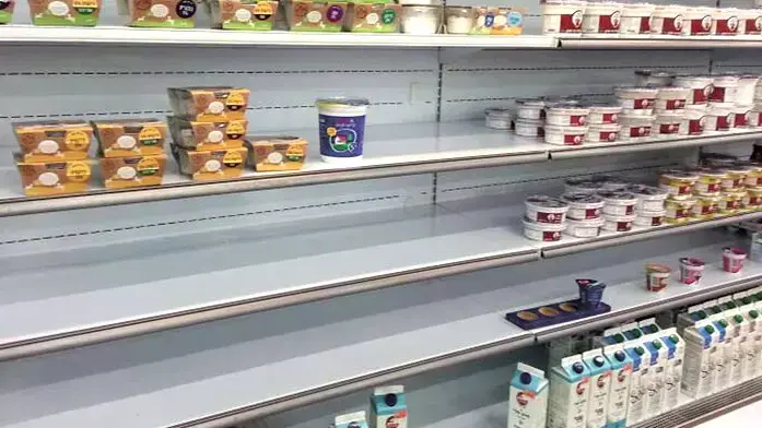 מדפים במגה