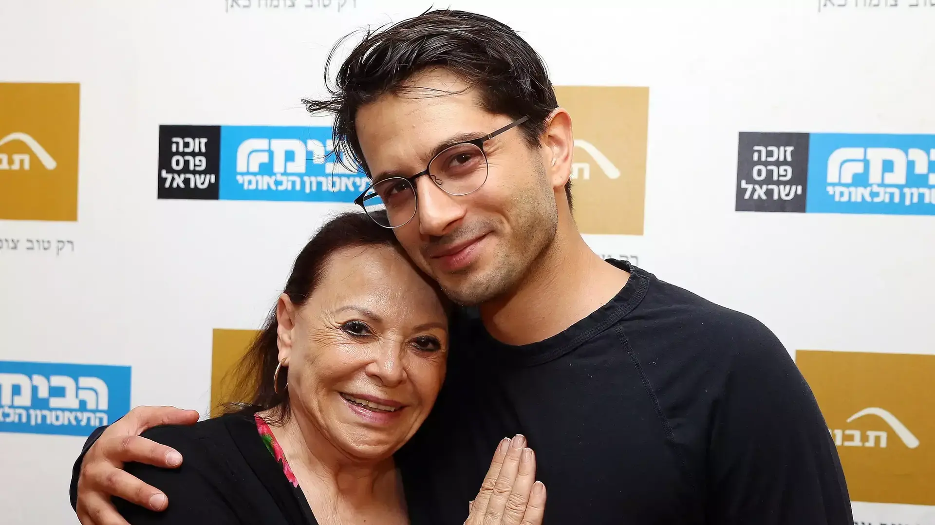 גילה אלמגור, רן דנקר