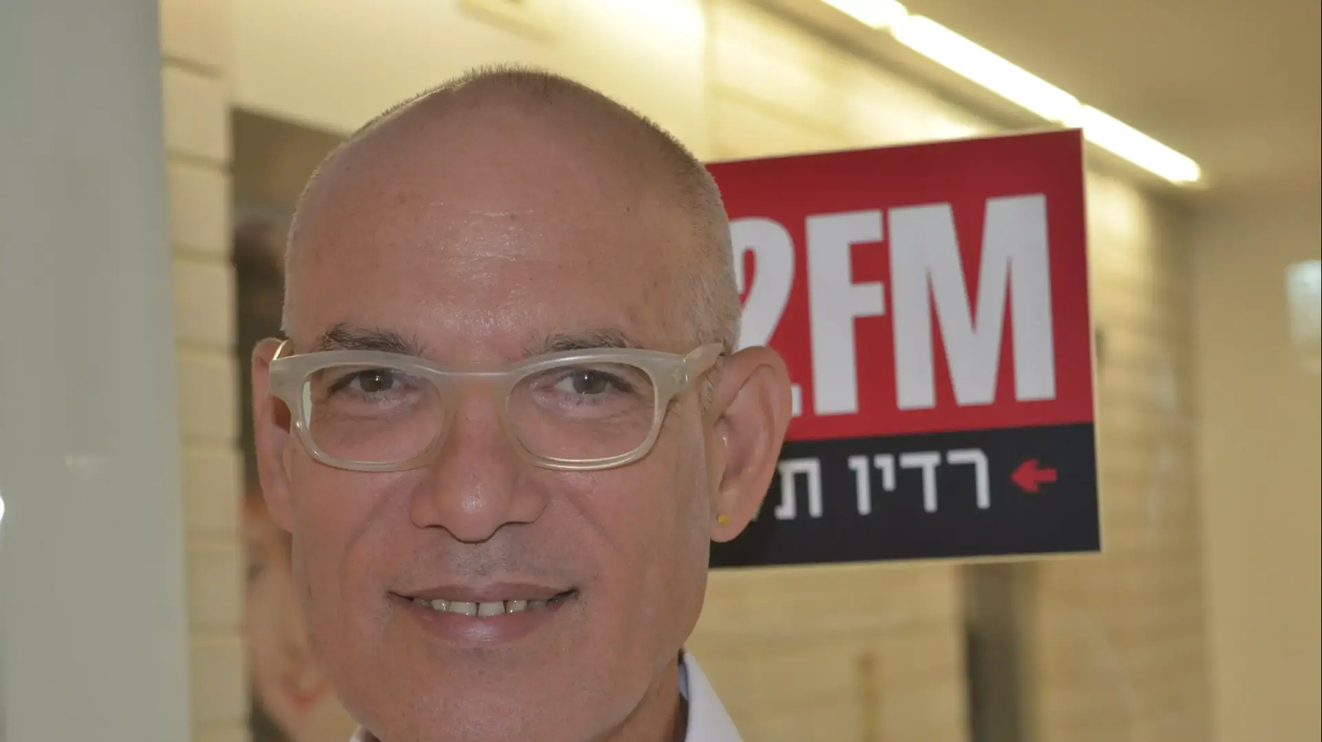 בני ציפר ברדיו תל אביב