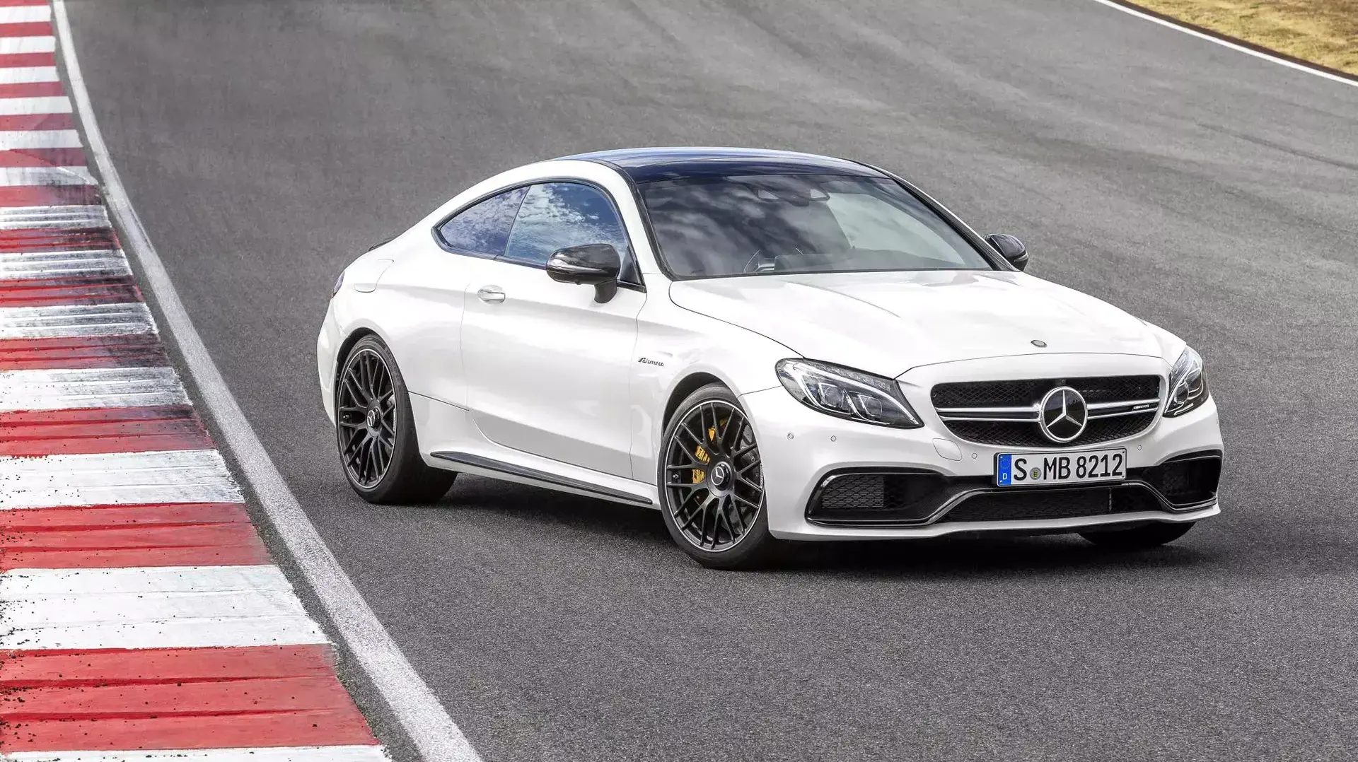 מרצדס C63AMG