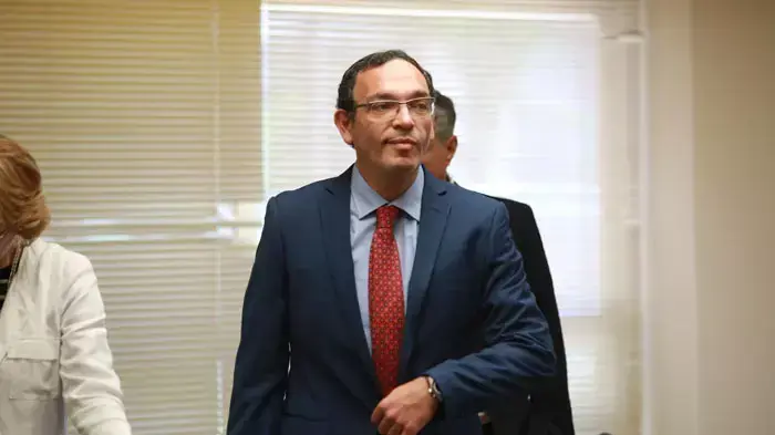 שיחת טלפון עם עמרי נחמיאס, על התפטרות שי פירון