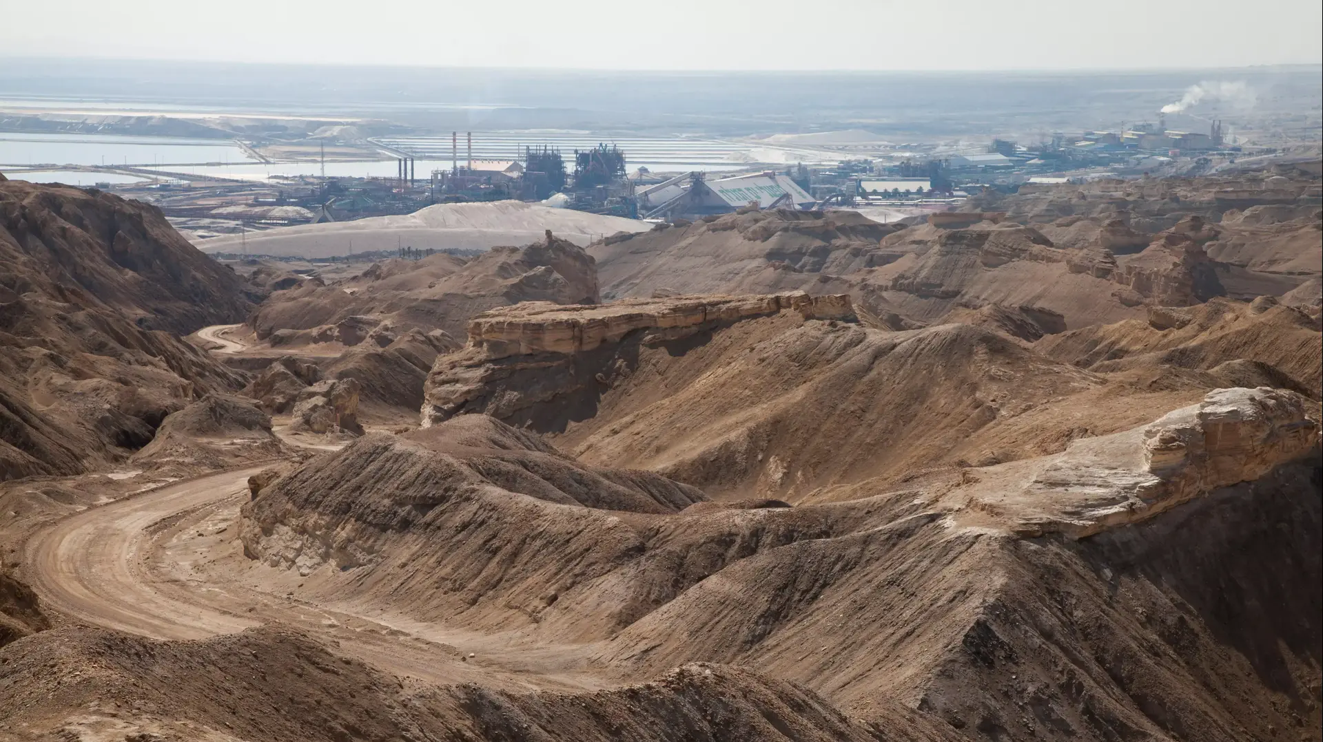 עמק הירדן מבט מהר סדום עמק הירדן מבט מהר סדום