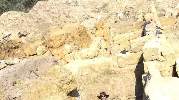 חפירה ארכיאולוגית תל אל-חמאם סדום עמק הירדן