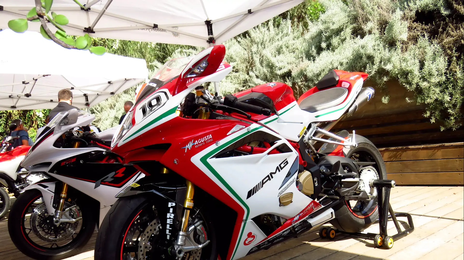 השקת אופנועי MV אוגוסטה בישראל F4RR, F4RC, ברוטאלה דראגסטר RR, טוריסמו וולוצ'ה לוסו