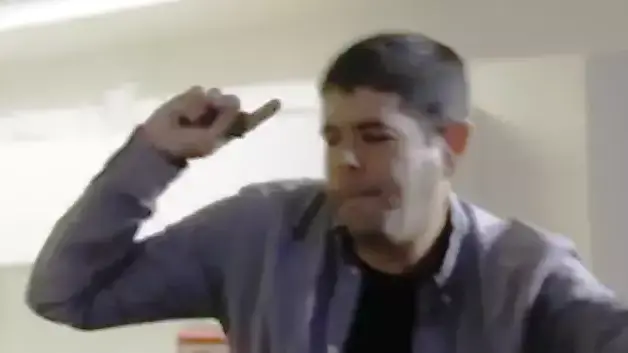 סרטון קירוב לבבות של אופנהיימר