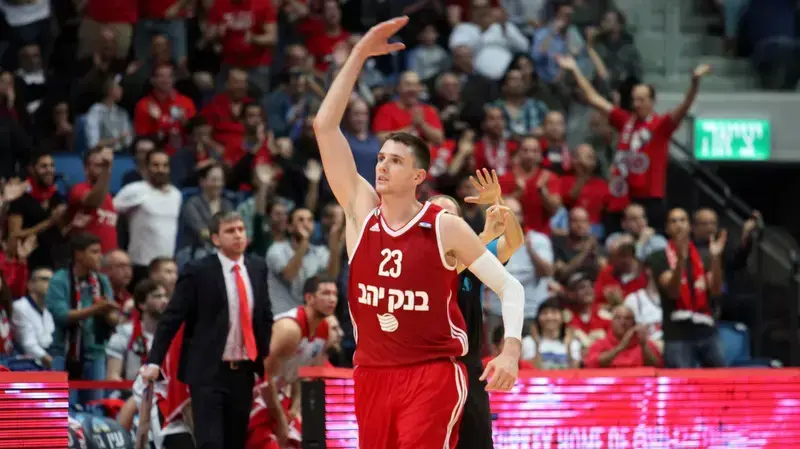 שחקן הפועל ירושלים מאט ג'נינג שחקן הפועל ירושלים מאט ג'נינג