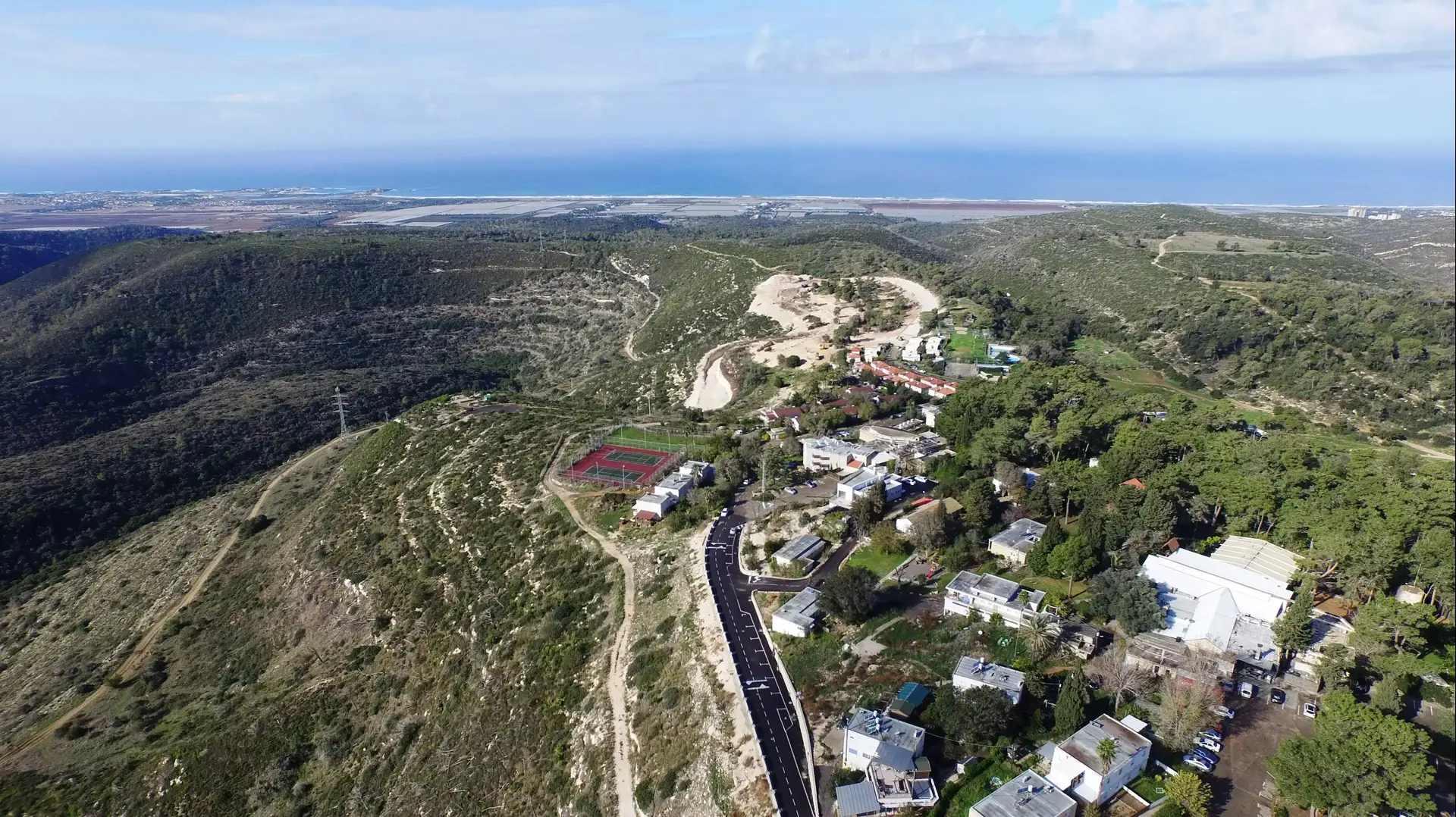בית אורן הר הכרמל 5 שנים אחרי השריפה