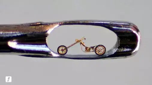 Micro Art תערוכת אמנות