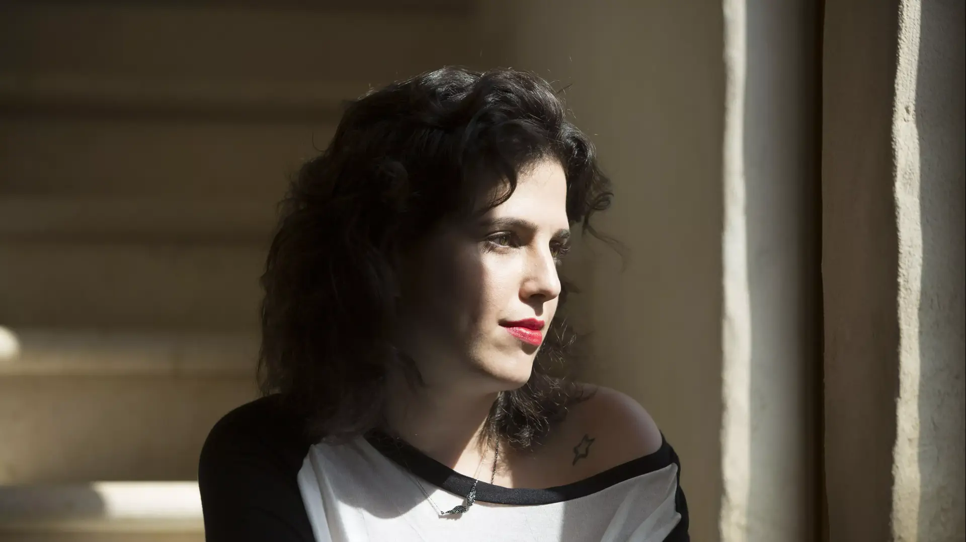 אביגייל רוז  שיר כנה