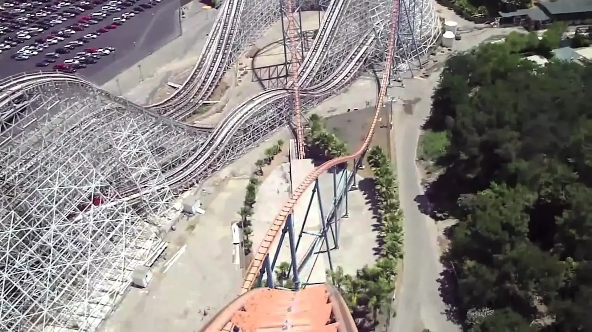 Euthanasia rollercoaster - רכבת ההרים שתעזור לאנשים לשים קץ לחייהם
