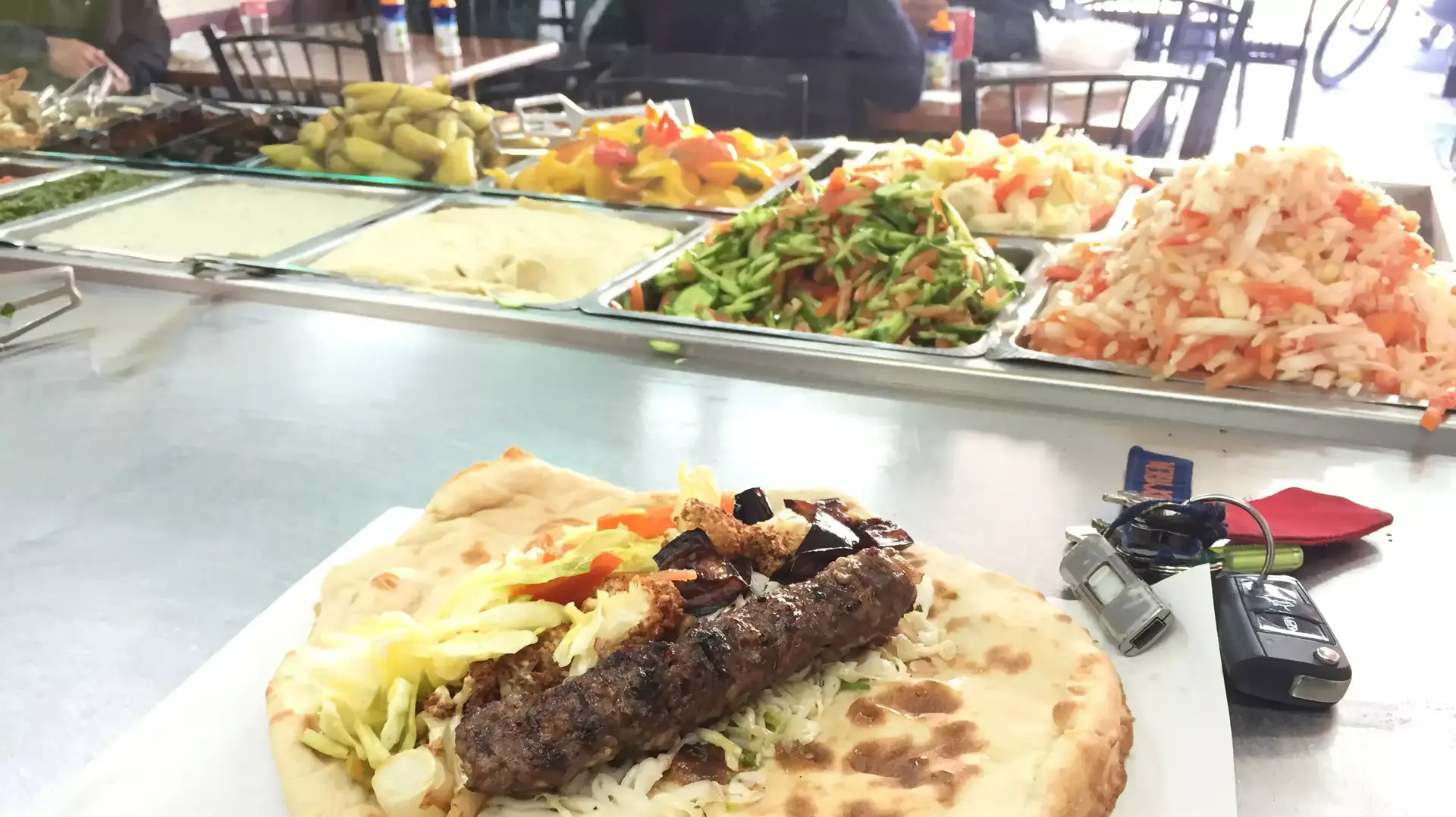 המונה טועם: עדל קבב, שכונת התקווה