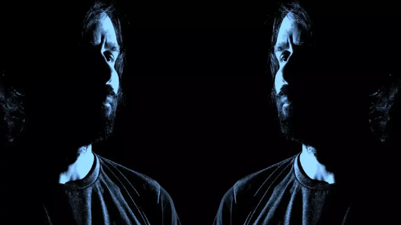 joove  strangers eyes