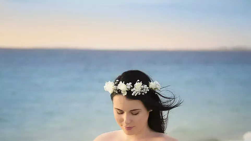 קים טוצ'י בהיריון עם חמישיה