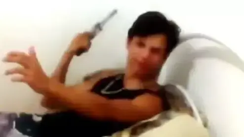ירה לעצמו בראש