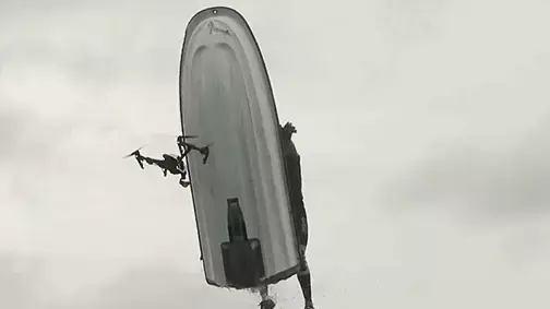 הרג רחפן עם אופנוע ים