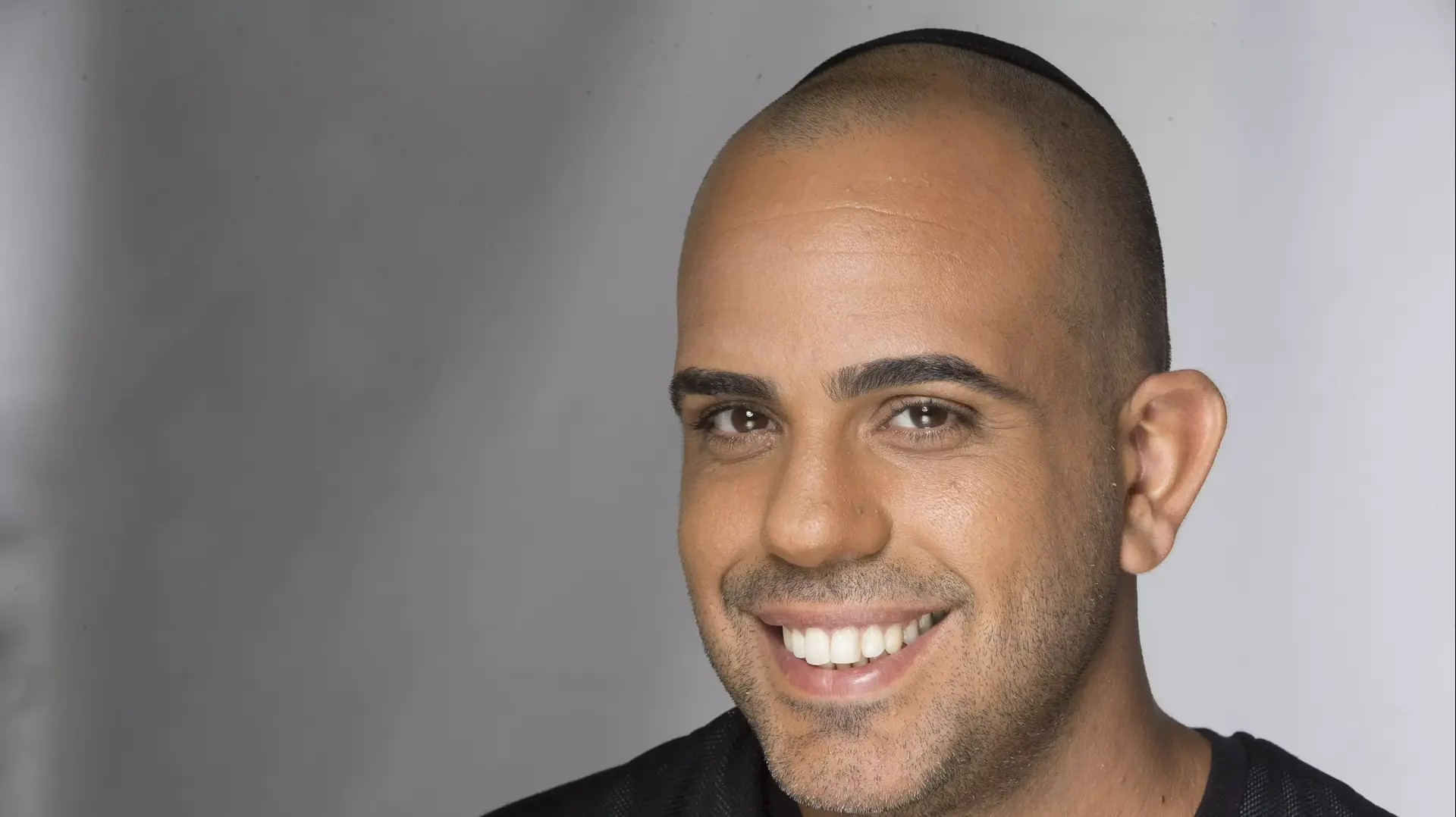 מיכאל פרץ - עבר עוד יום