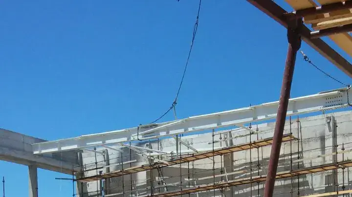 סטודנט לרפואה נהרג במהלך חופשת סמסטר ביום הראשון לעבודתו כפועל בניין