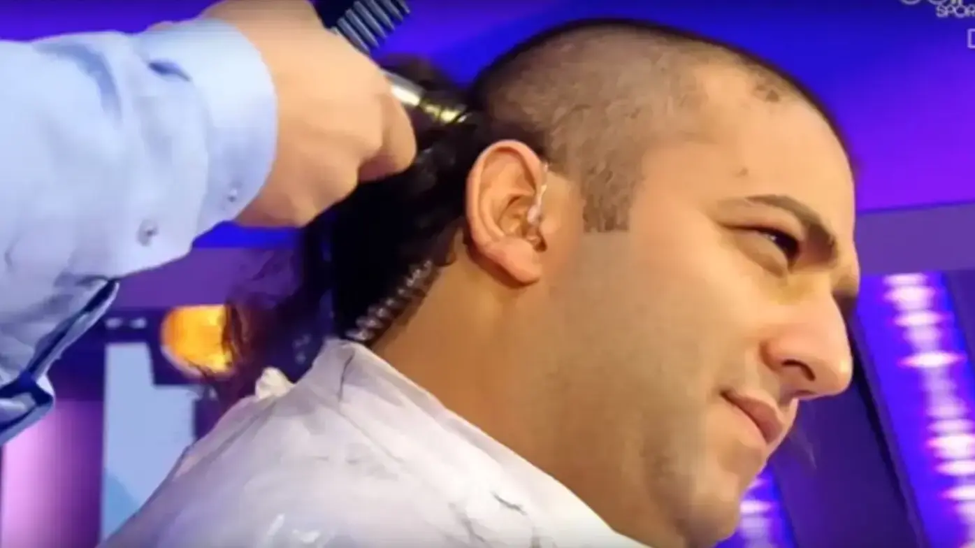 מידו מסתפר