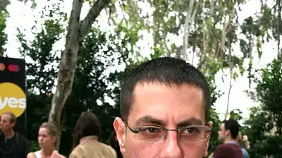 יואב גרוס
