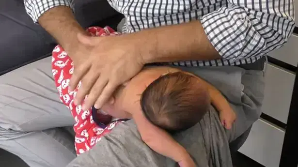 סיפור בדקה כירופרקט תינוקות