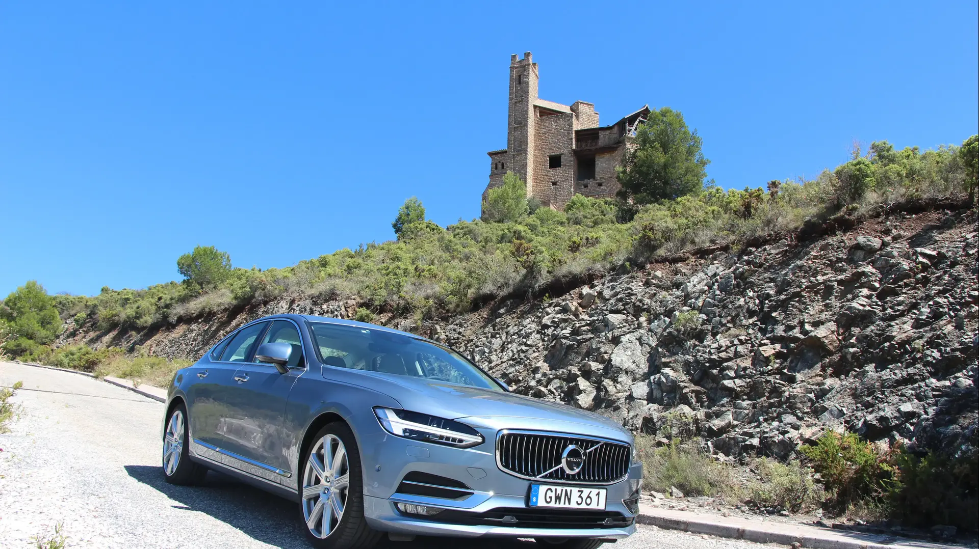 השקה: וולוו S90