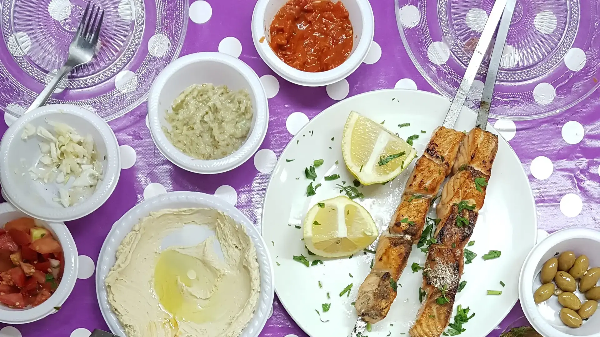 שיפודים אצל   מוריס במחנה יהודה