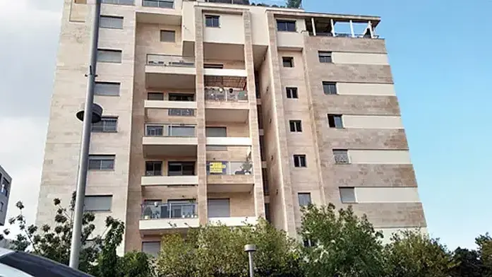 רחוב נתן אלתרמן הרצליה