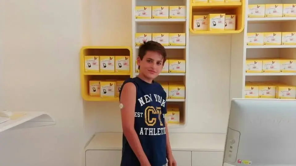 ילדים כתבת אבוט