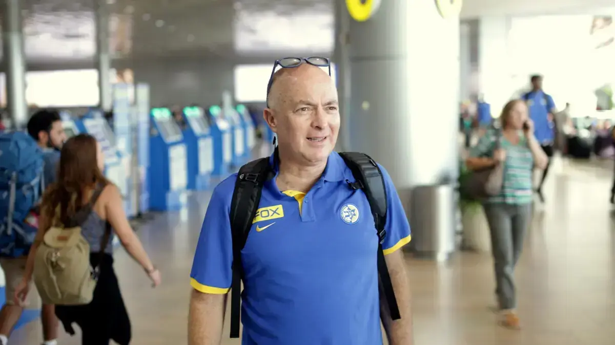 מאמן מכבי תל אביב ארז אדלשטיין