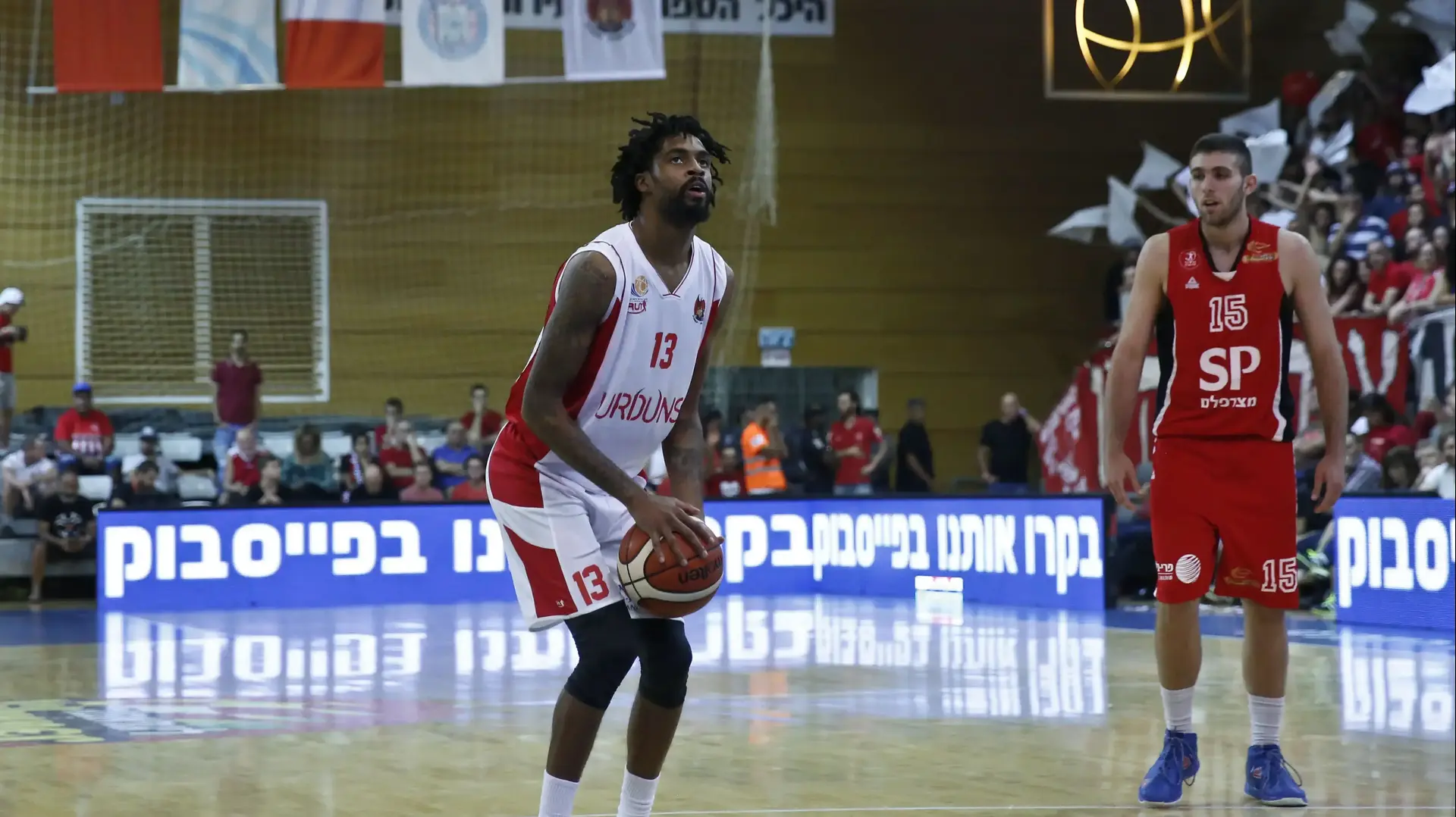 ראשאד מאדן שחקן הפועל רמת גן/גבעתיים ראשאד מאדן שחקן הפועל רמת גן/גבעתיים