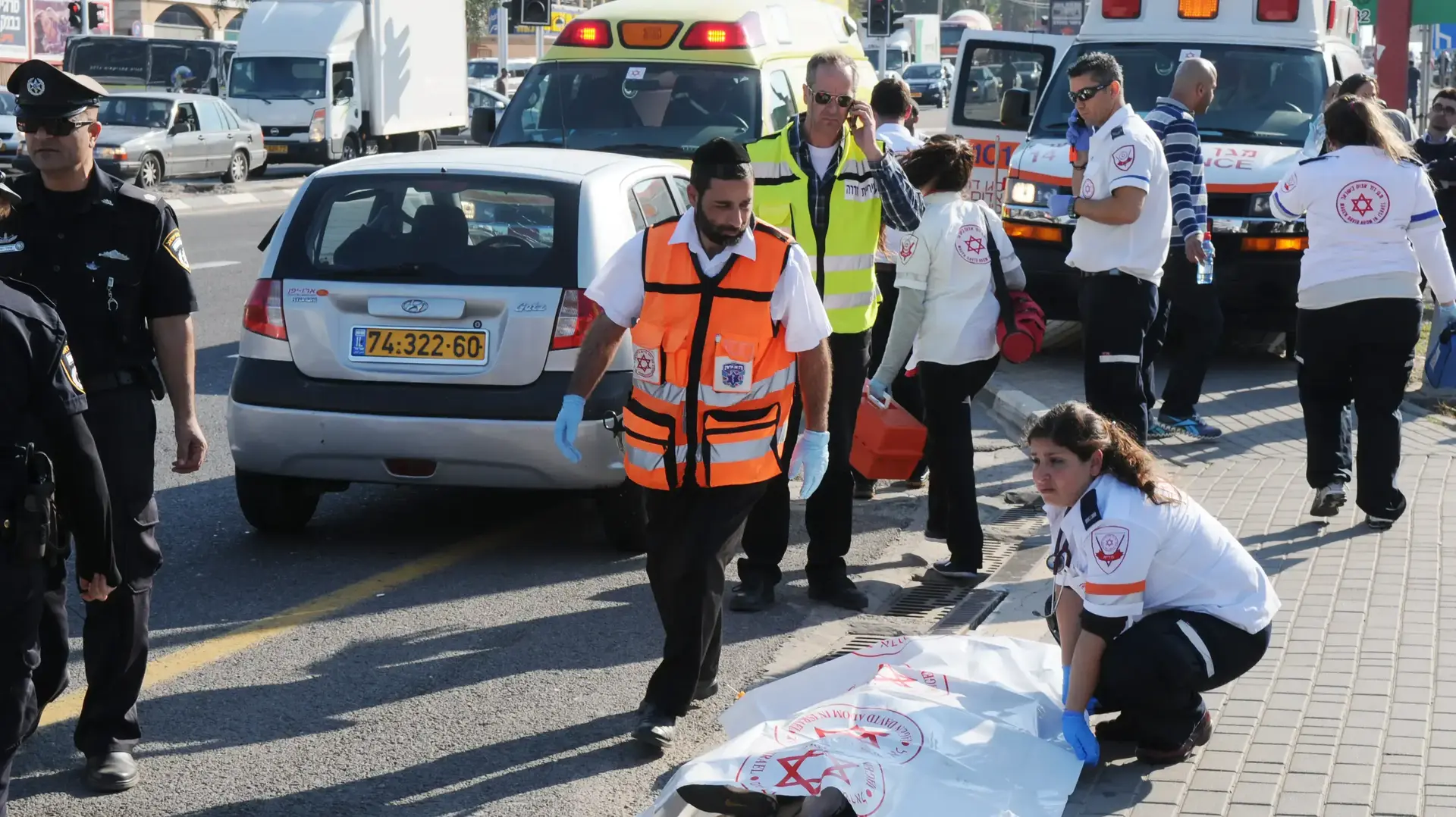 זירת תאונה בחדרה שבה נהרג עידו ווסה בן ה-9 בעת שחצה שלא במעבר חציה עם אמו. 1 בדצמבר 2011 זירת תאונה בחדרה שבה נהרג עידו ווסה בן ה-9 בעת שחצה שלא במעבר חציה עם אמו. 1 בדצמבר 2011