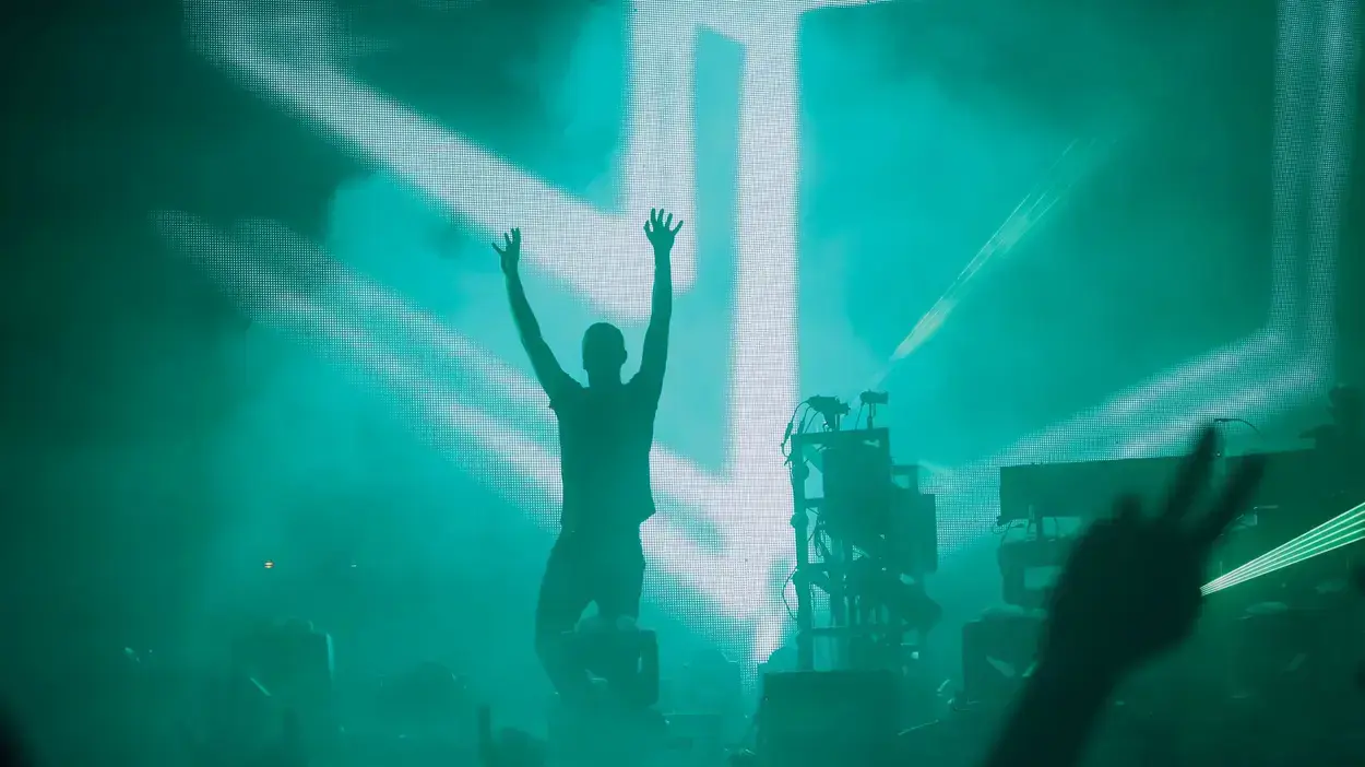 כמיקל בראדרז בהופעה בישראל, The Chemical Brothers