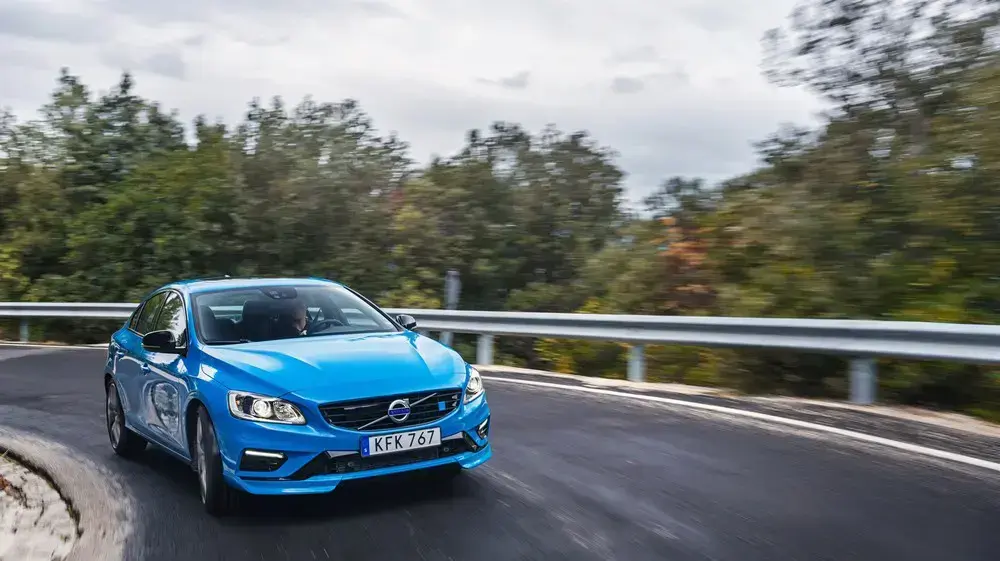 וולוו S60 פולסטאר