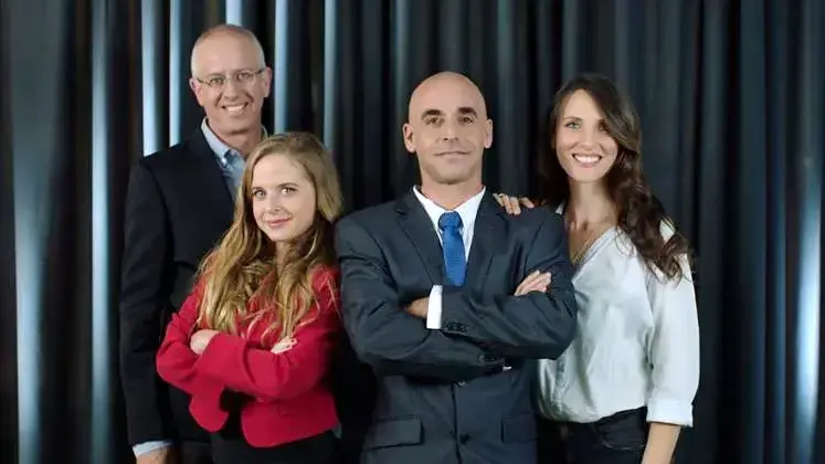 פרומו לתכנית "לילה טוב עם אסף הראל" בערוץ 10