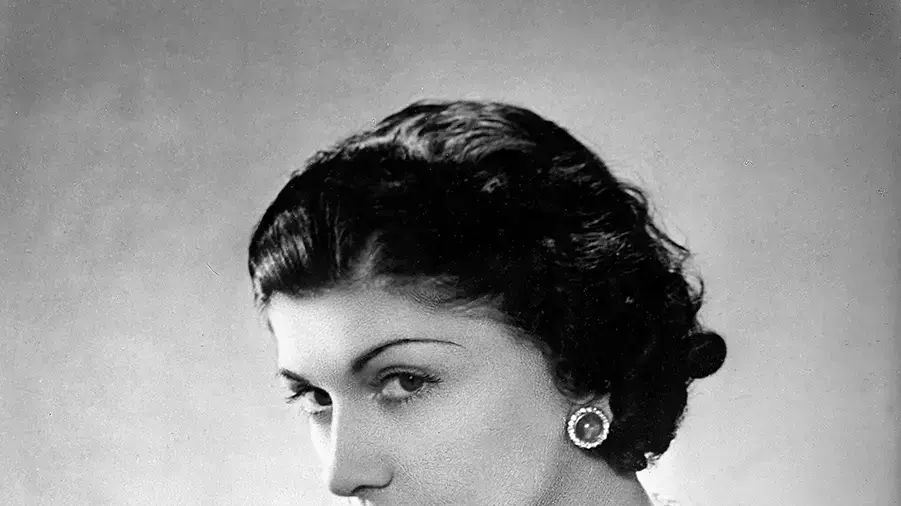 "שאנל 5 בפעם הראשונה" (CHANEL N°5 - For the first time), סרטון בית שאנל על הבושם הראשון והתקדימי של בית האופנה