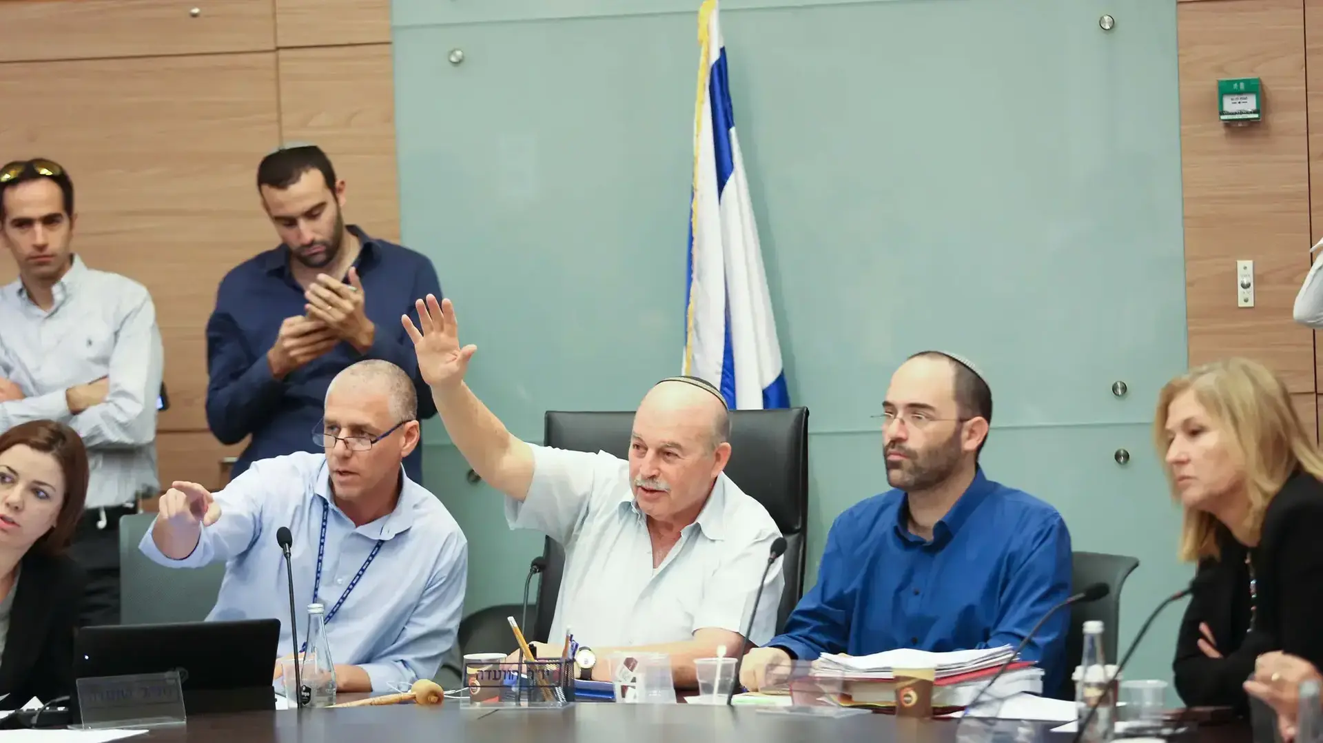 וועדה משותפת לוועדת חוקה וועדת חוץ וביטחון בדיון בהצעות חוק ההסדרה, כנסת. נובמבר 2016