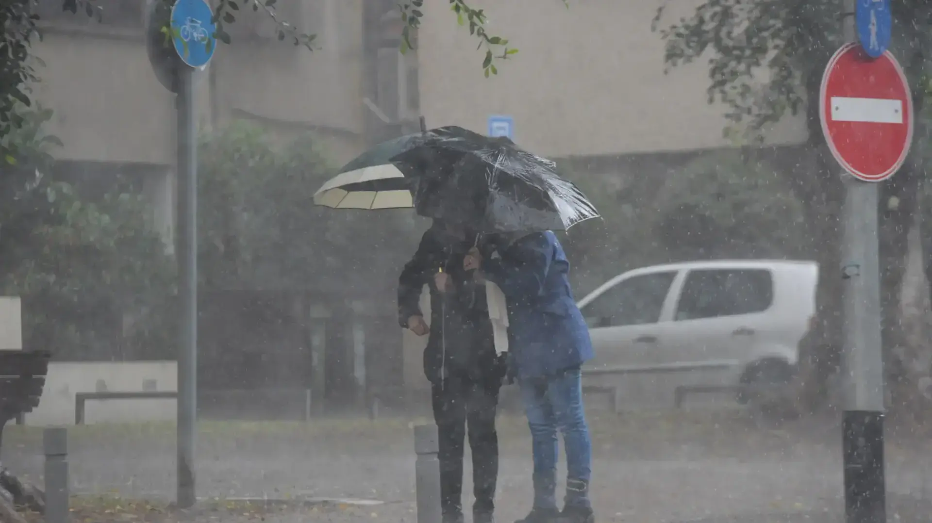 גשם בתל אביב, 1 דבצמבר 2016