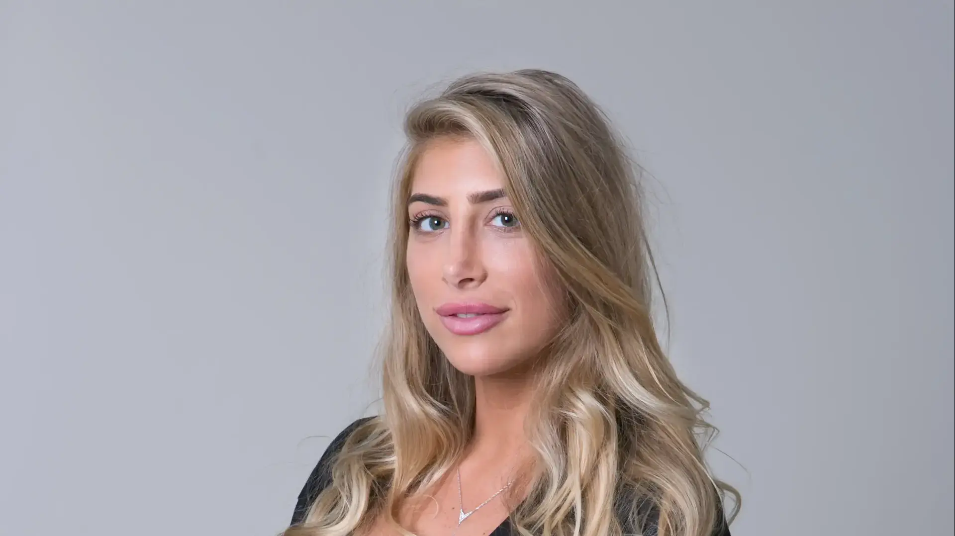האח הגדול 8, מעיין אשכנזי