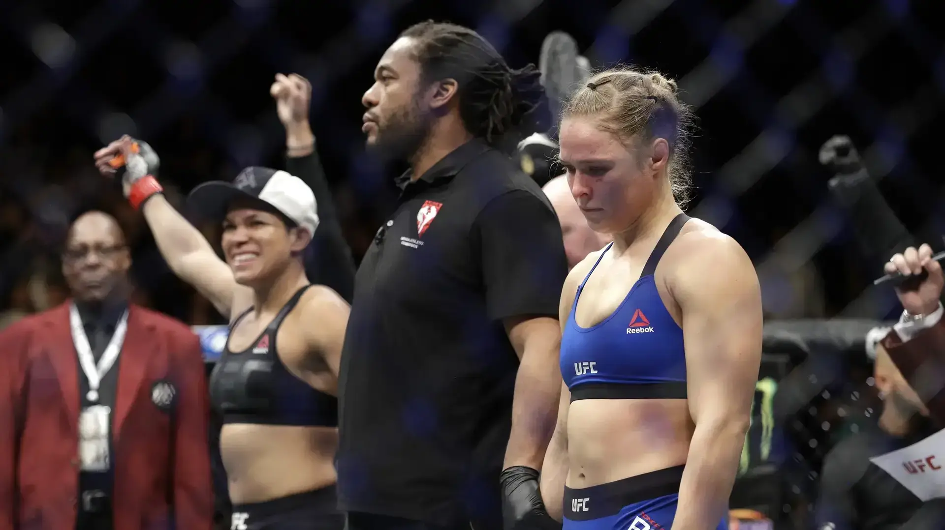 רונדה ראוזי לוחמת MMA רונדה ראוזי לוחמת MMA