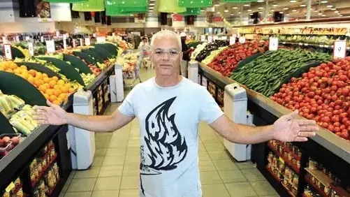 איתן יוחננוף