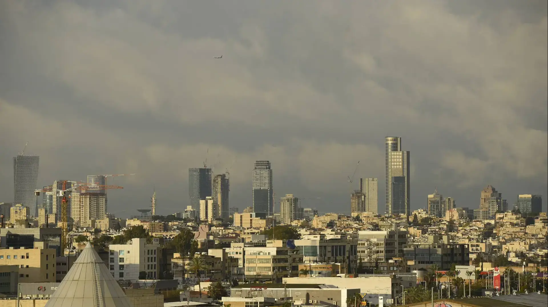 בנייה בגוש דן, דצמבר 2016