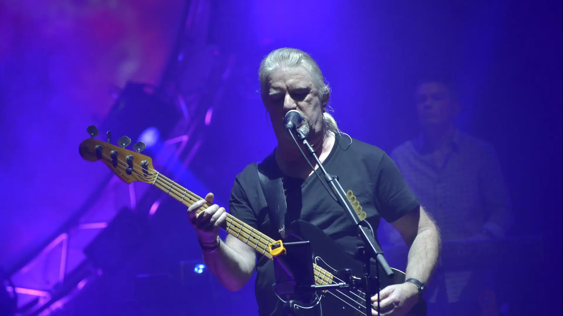 הופעה של להקת המחווה של פינק פלויד - UK Pink Floyd Experience