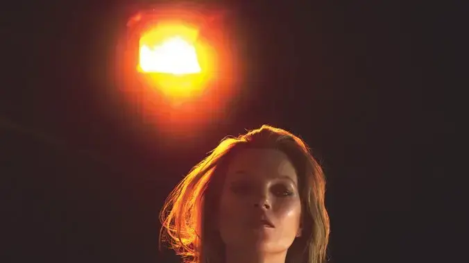 קייט מוס במגזין W, פברואר 2017
